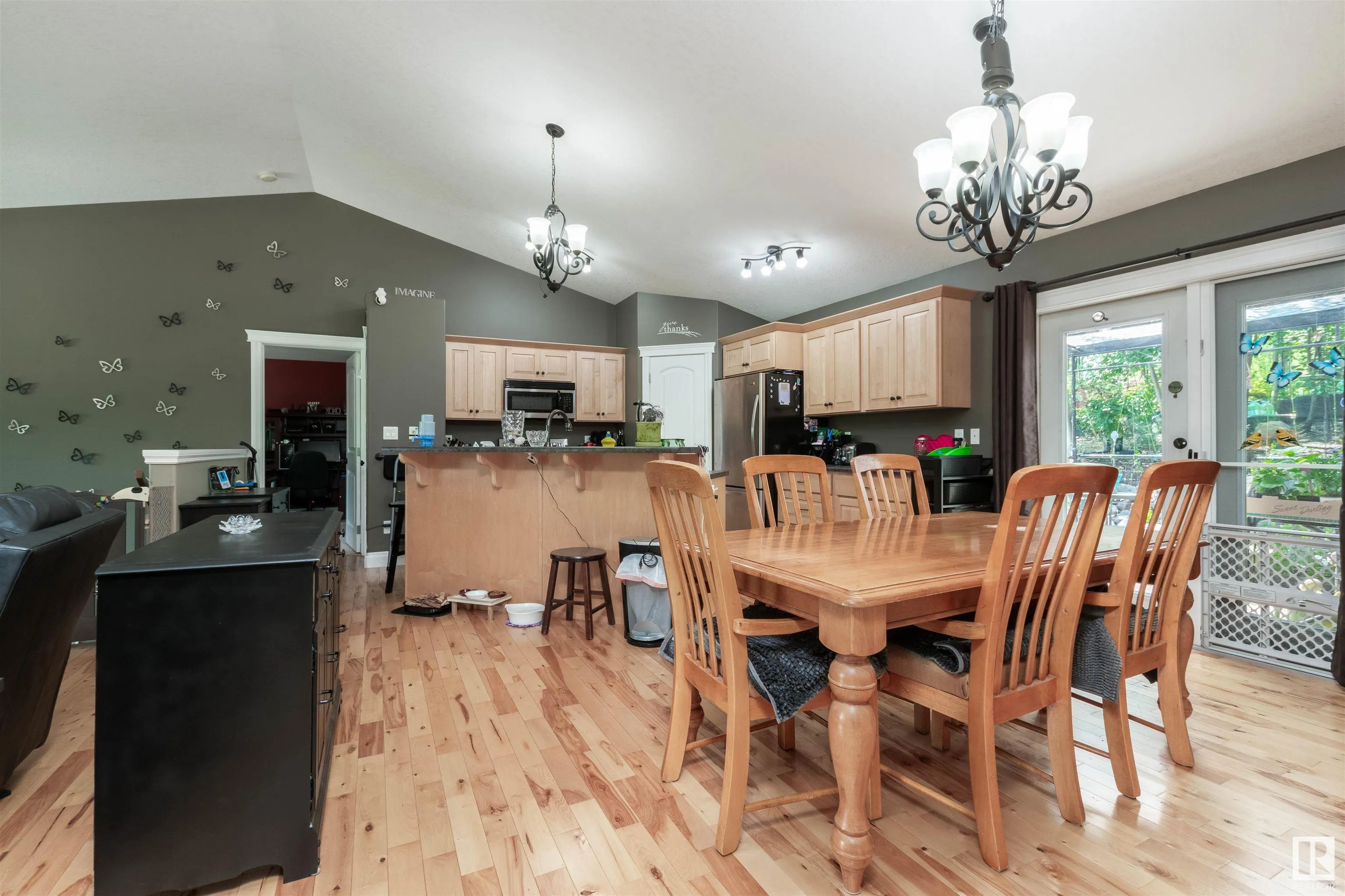 22106 SOUTH COOKING LAKE Road