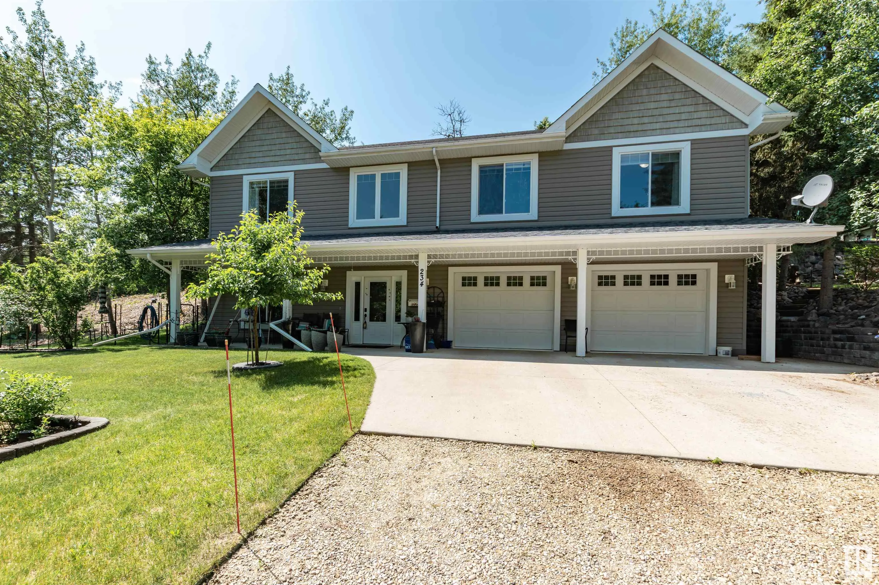 22106 SOUTH COOKING LAKE Road