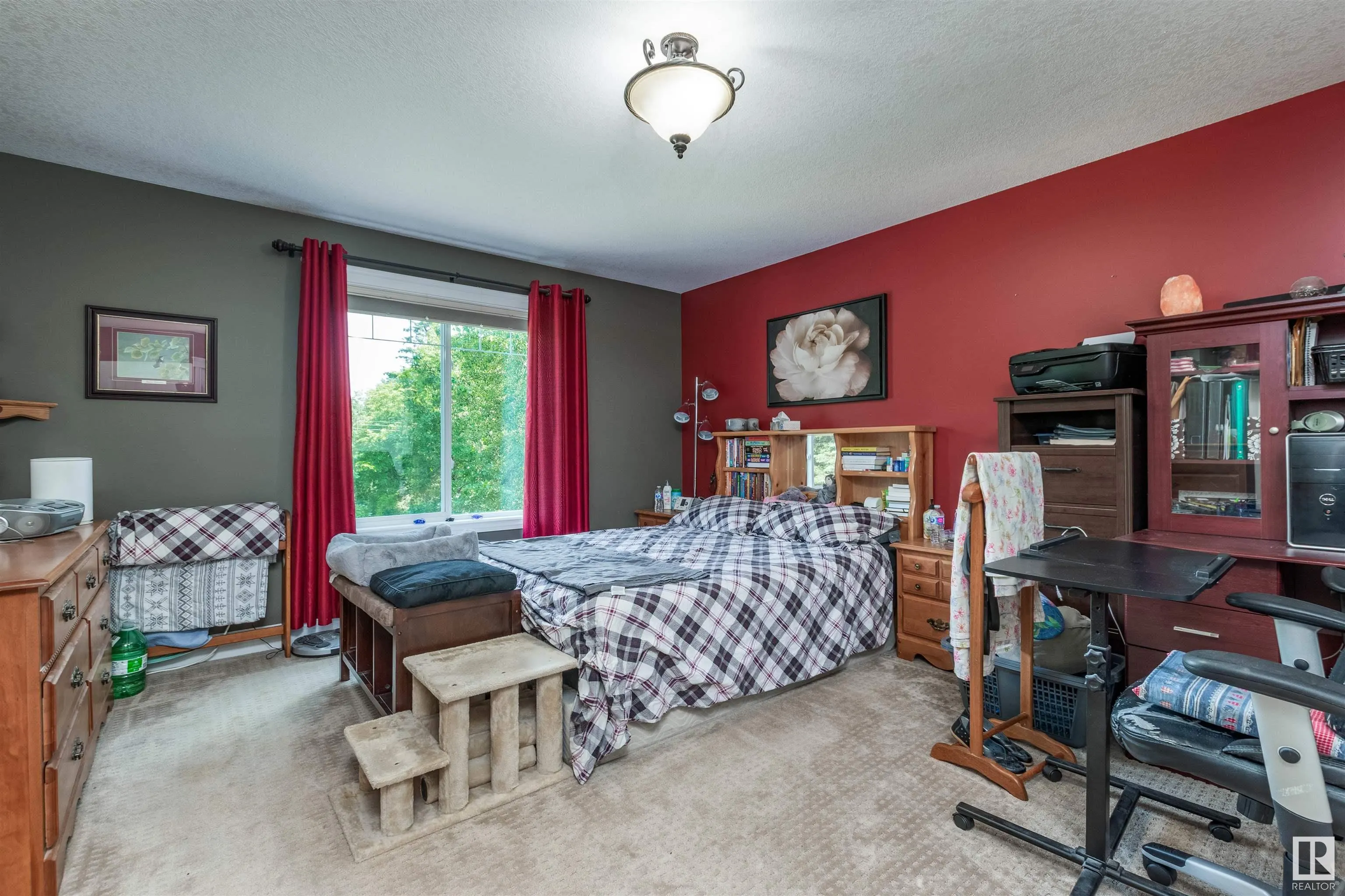 22106 SOUTH COOKING LAKE Road
