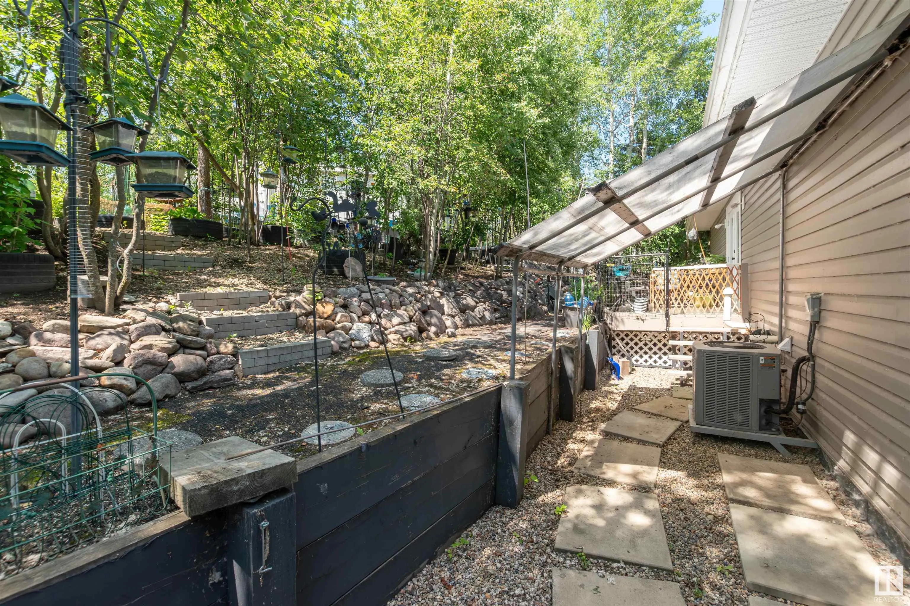 22106 SOUTH COOKING LAKE Road