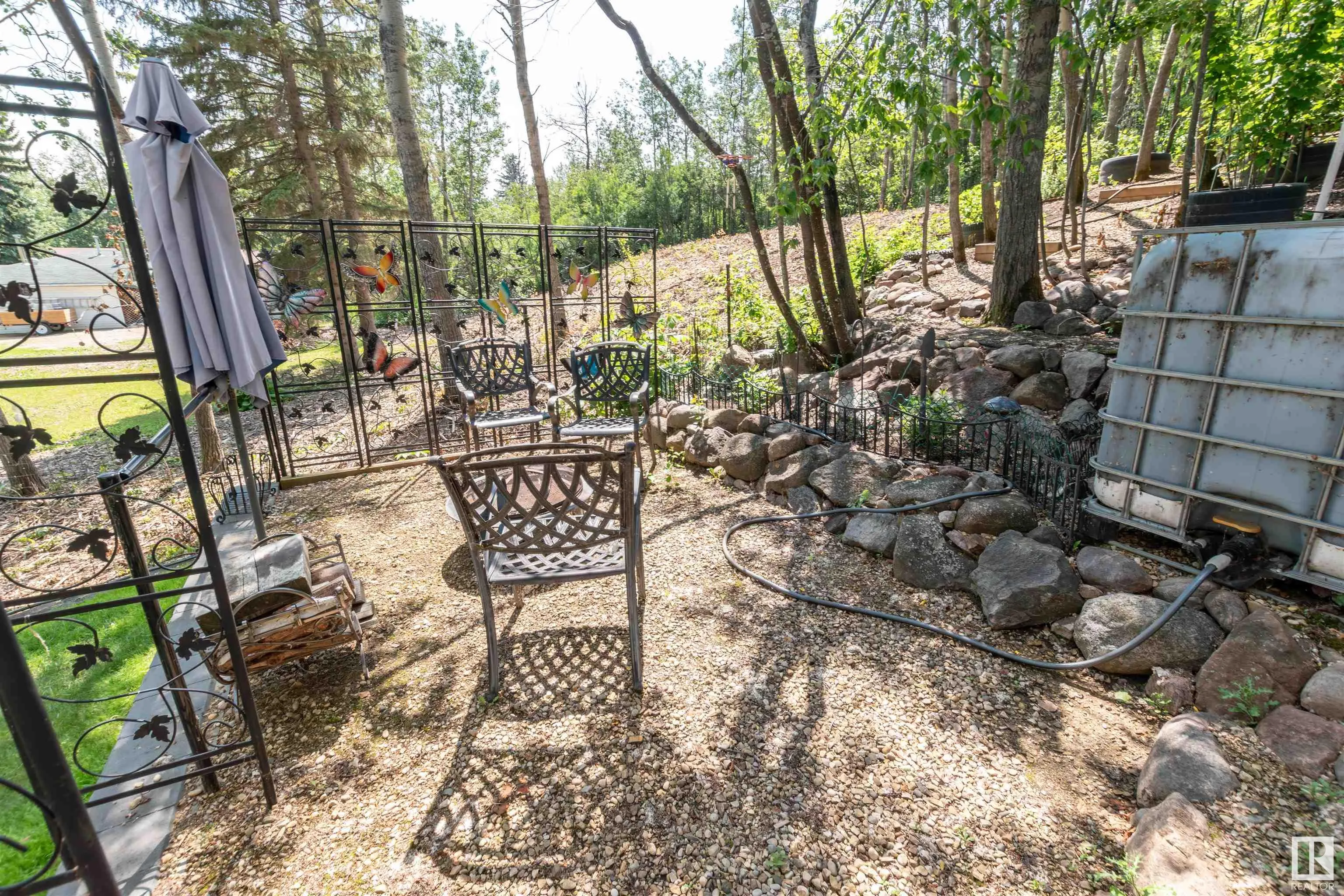 22106 SOUTH COOKING LAKE Road