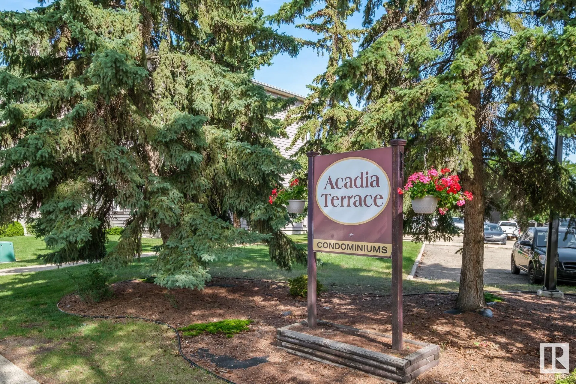 47 AKINS Drive