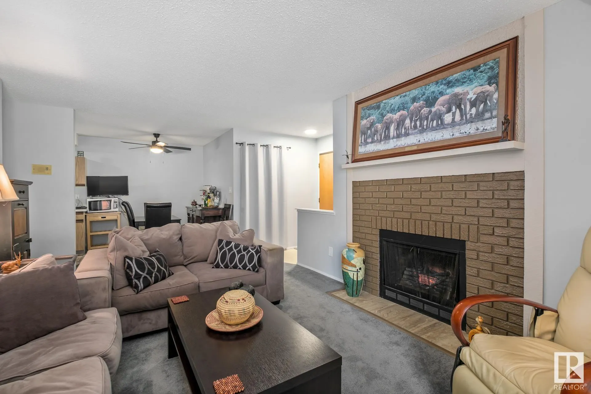 47 AKINS Drive