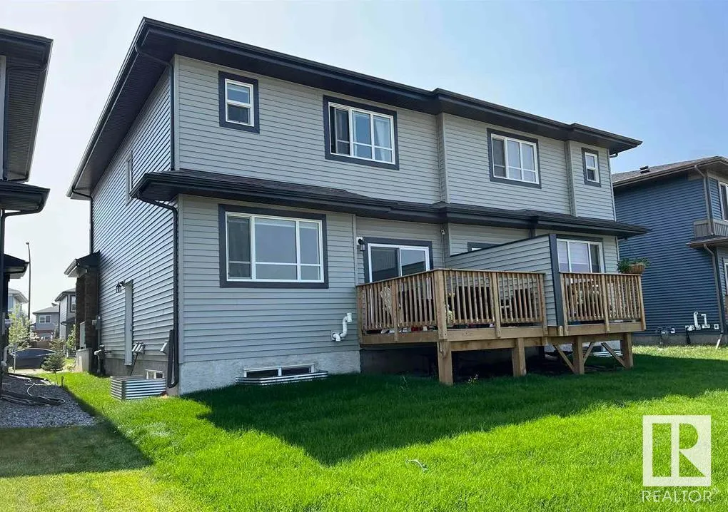 122 KINGSBURY Circle