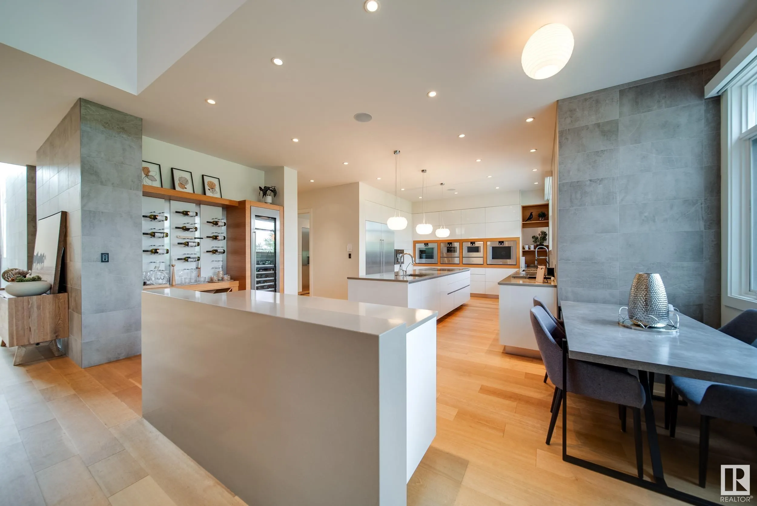 705 HOWATT Drive