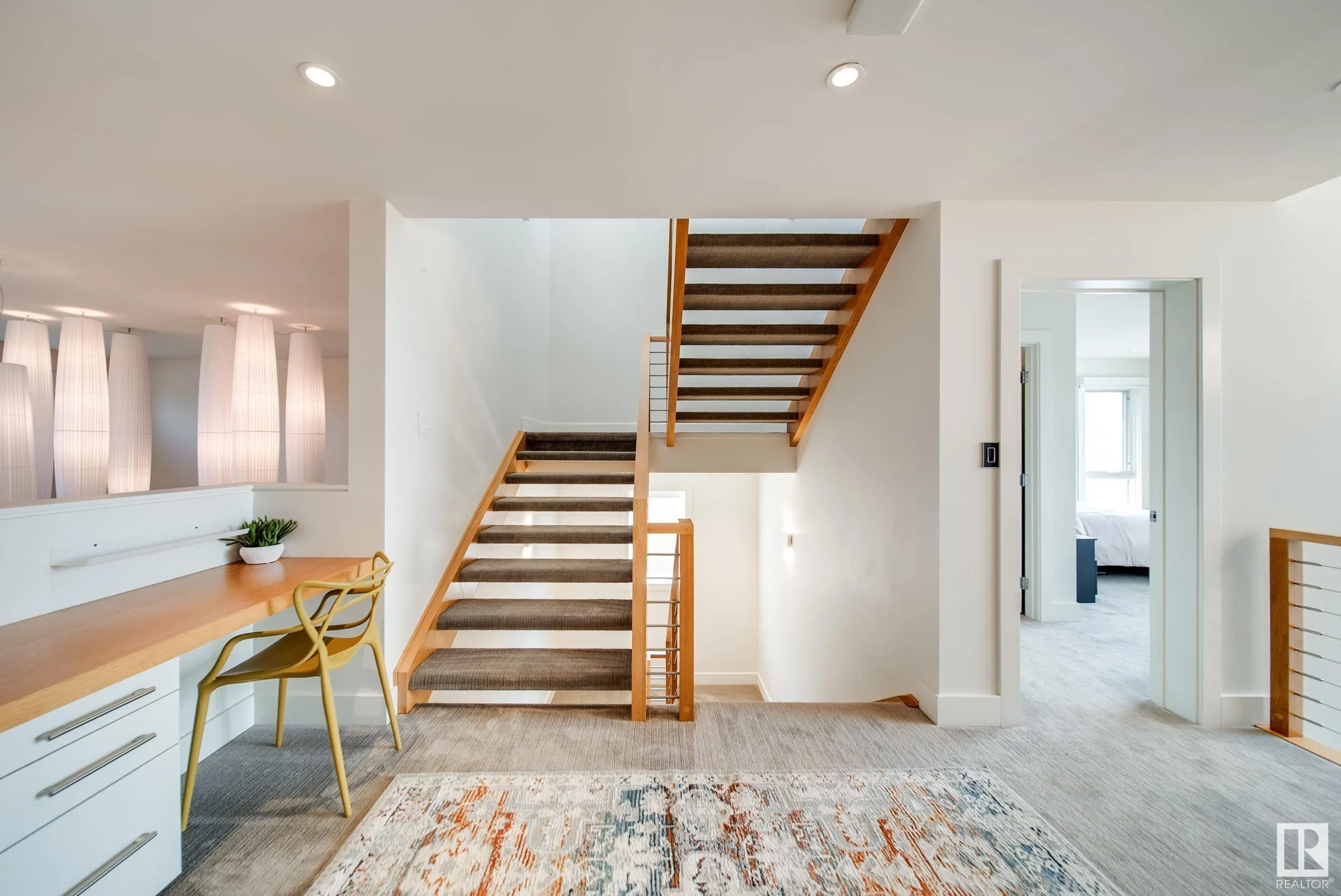 705 HOWATT Drive