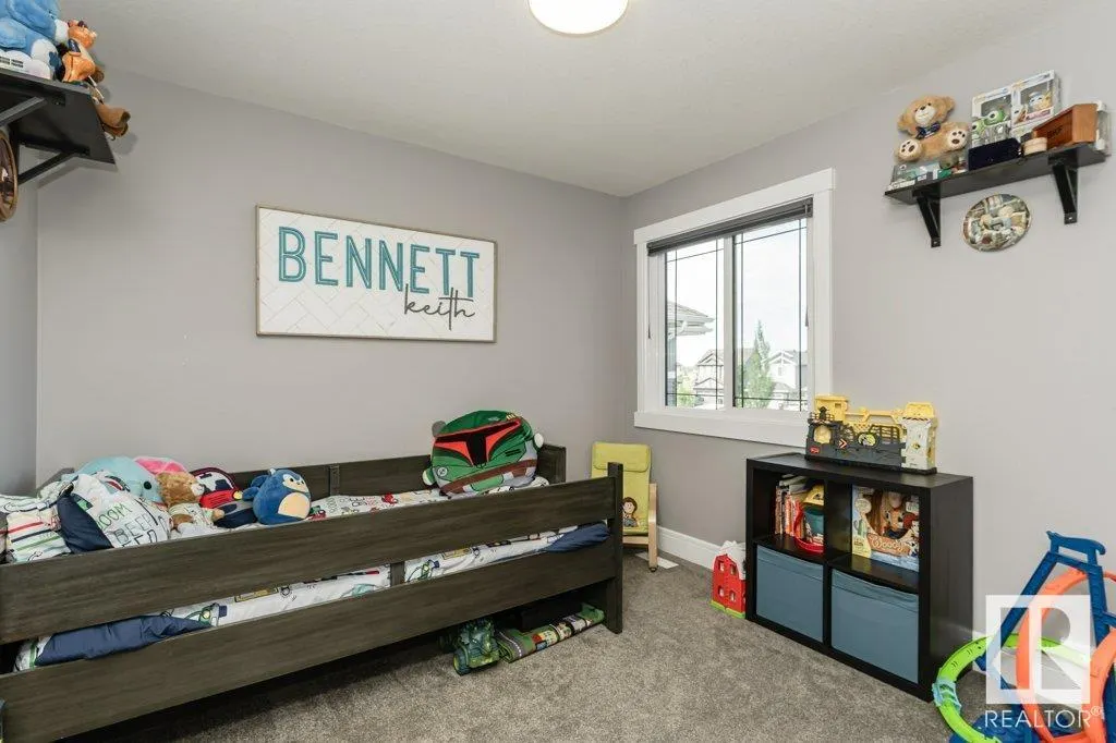 14 COPPERHAVEN Drive