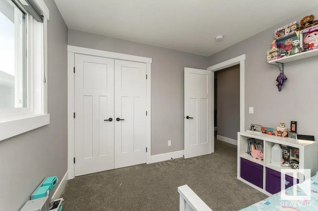 14 COPPERHAVEN Drive