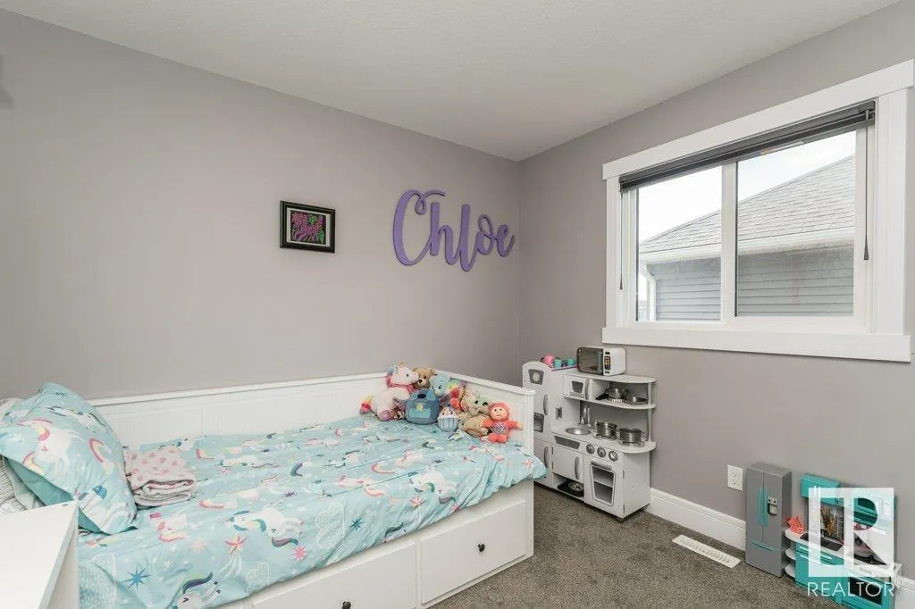 14 COPPERHAVEN Drive
