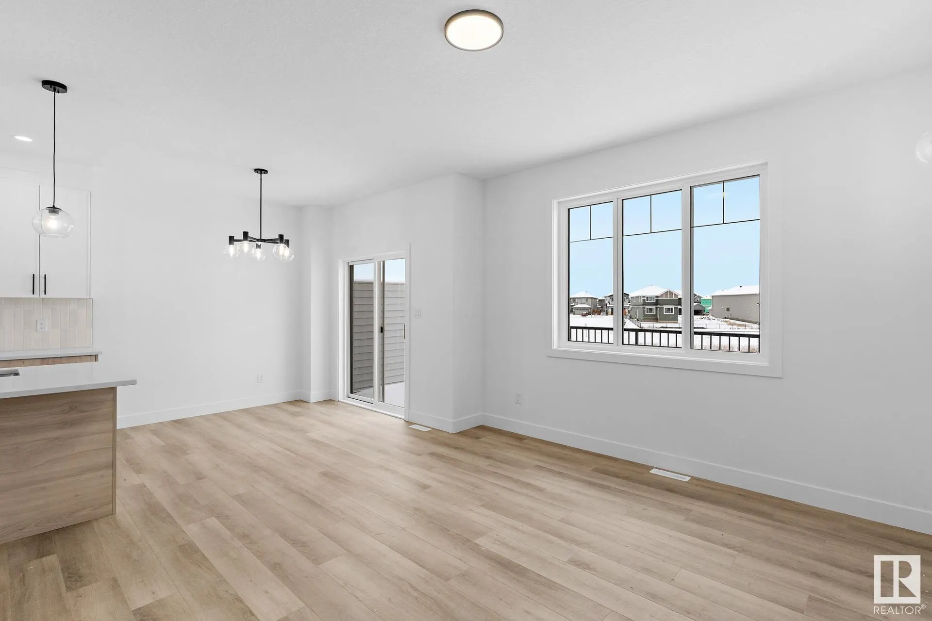 123 Hilton Cove