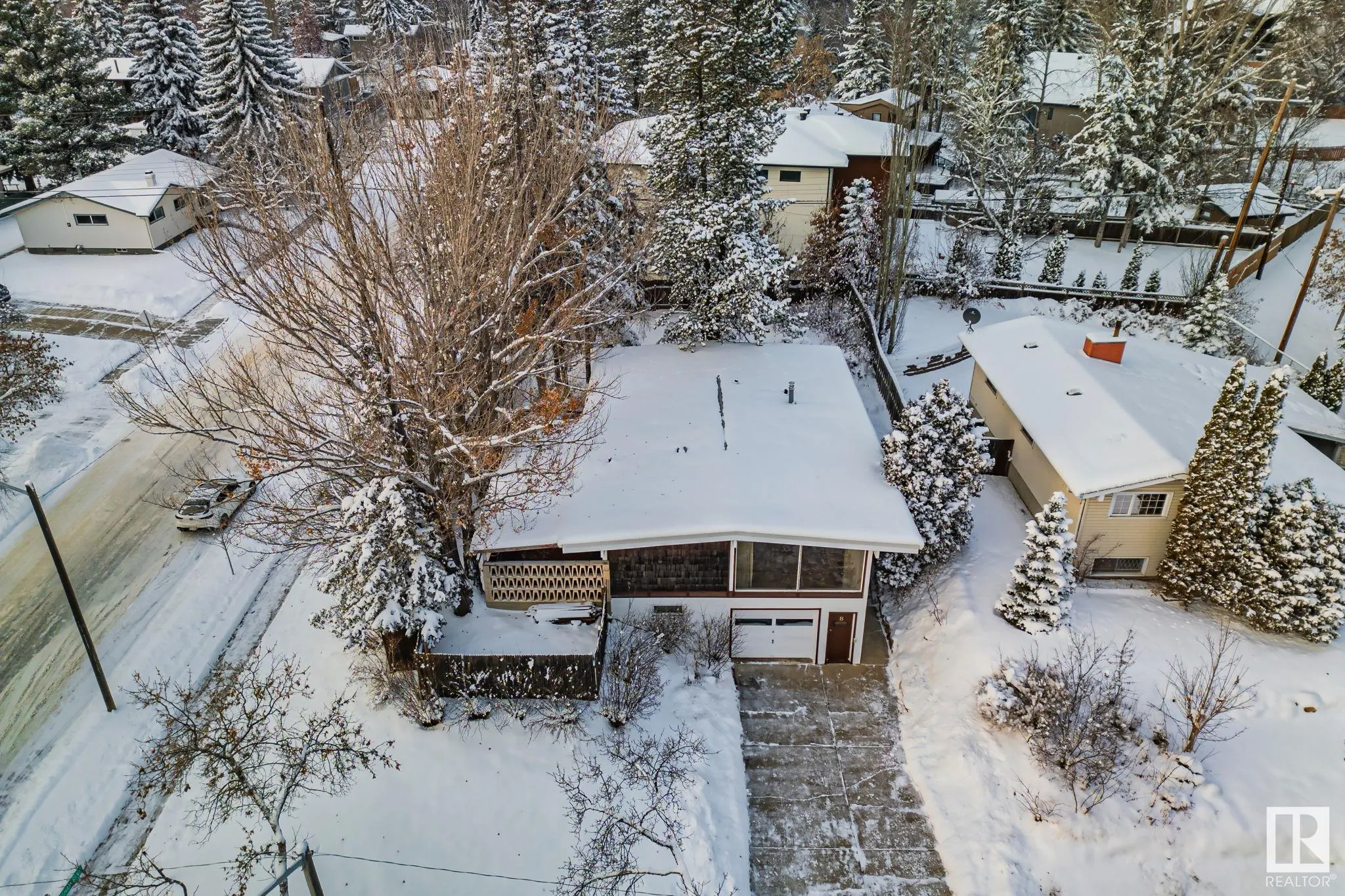 8 Grenfell Avenue