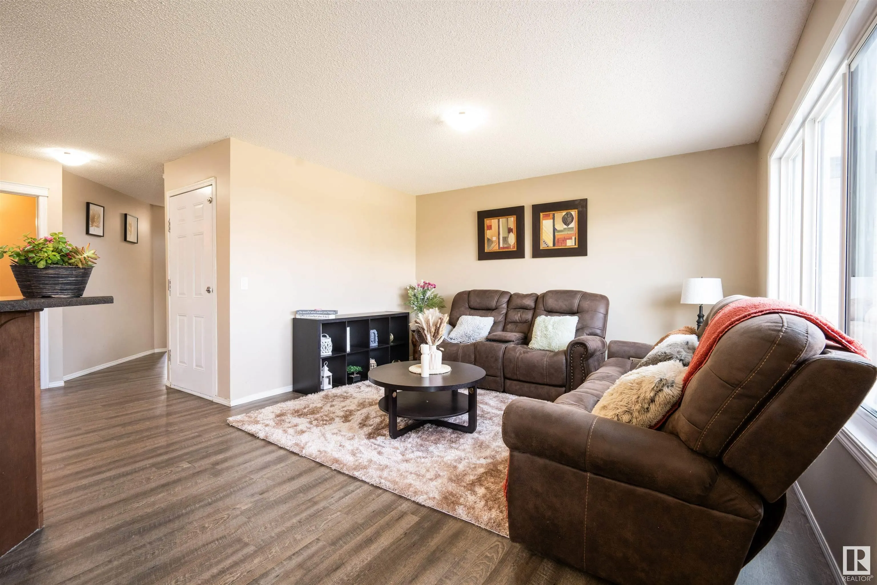 14 santana cres