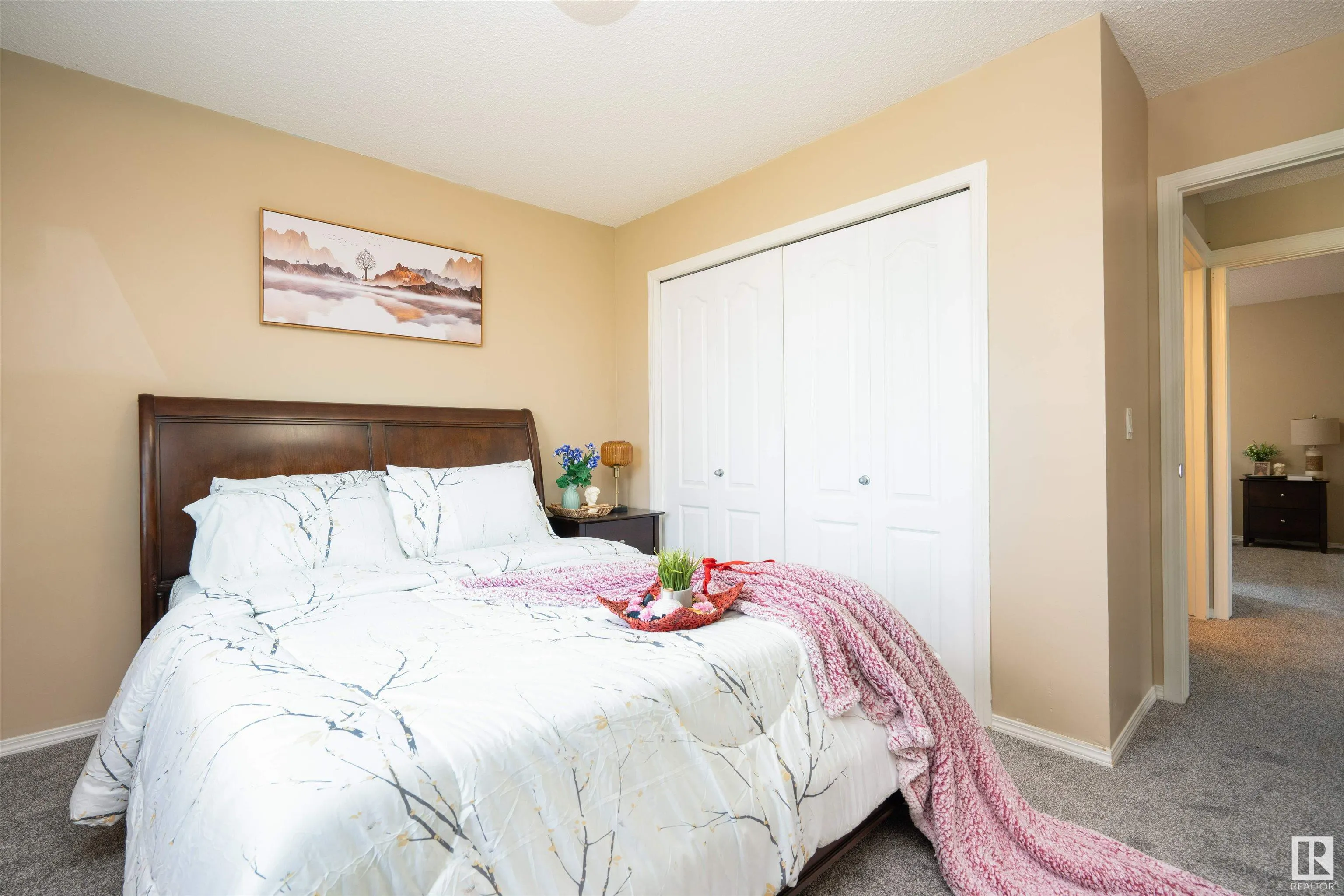 14 santana cres