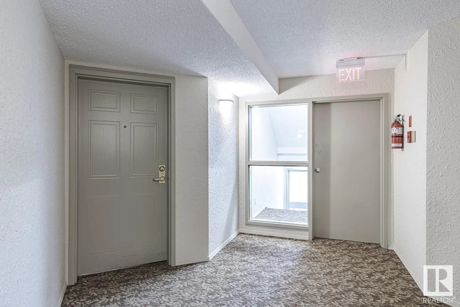 3 Perron Street