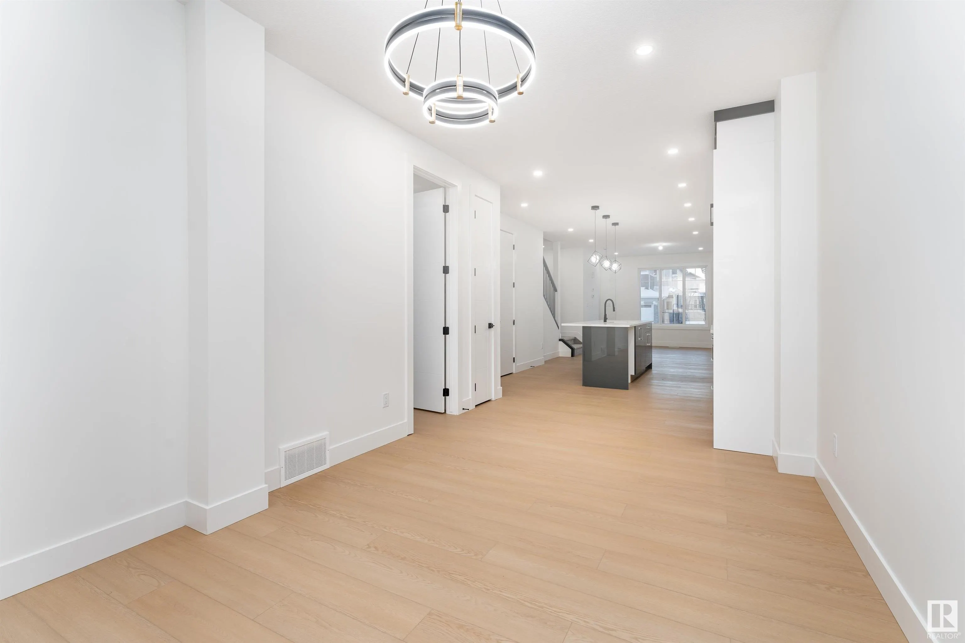 3103 Magpie Way