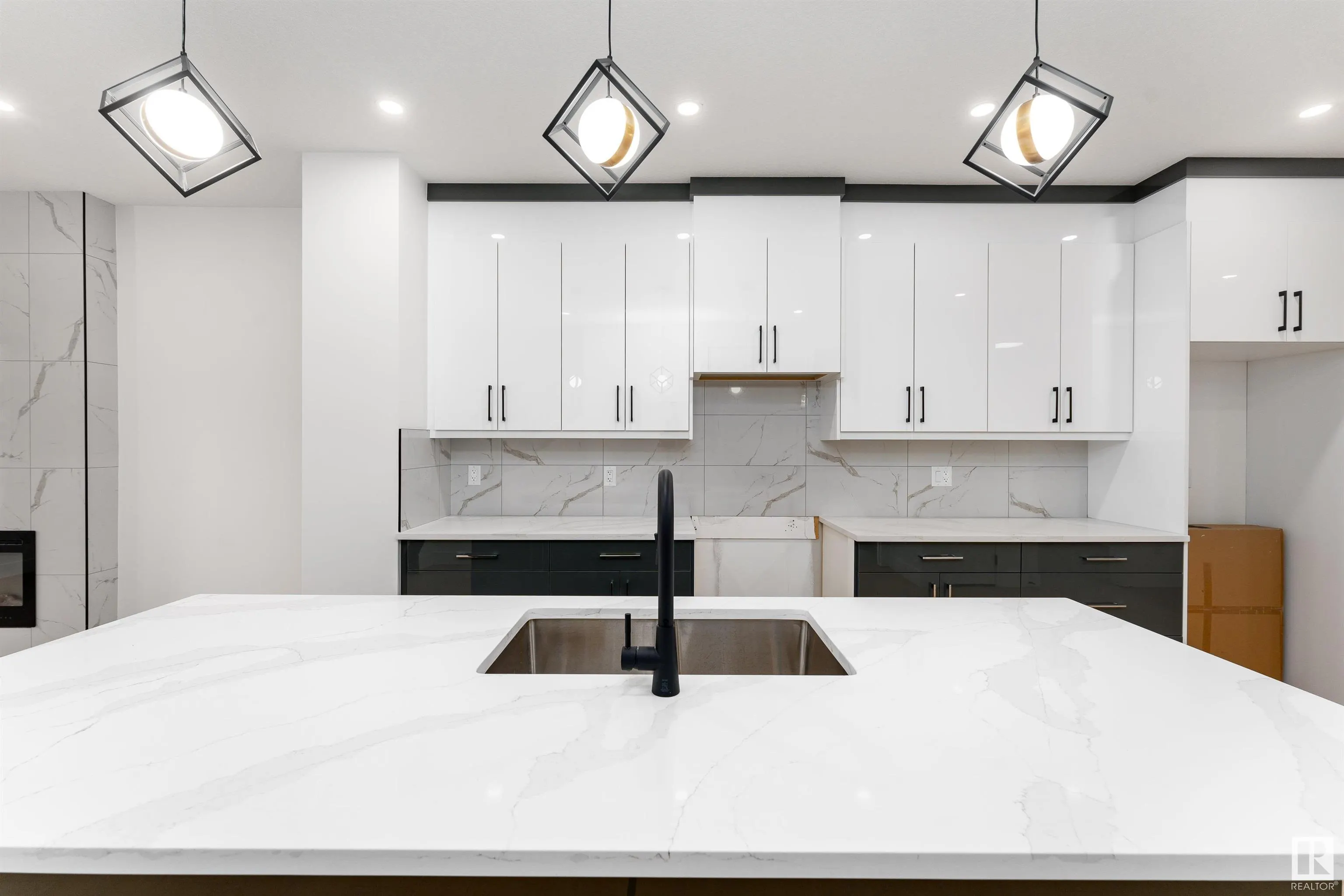 3103 Magpie Way