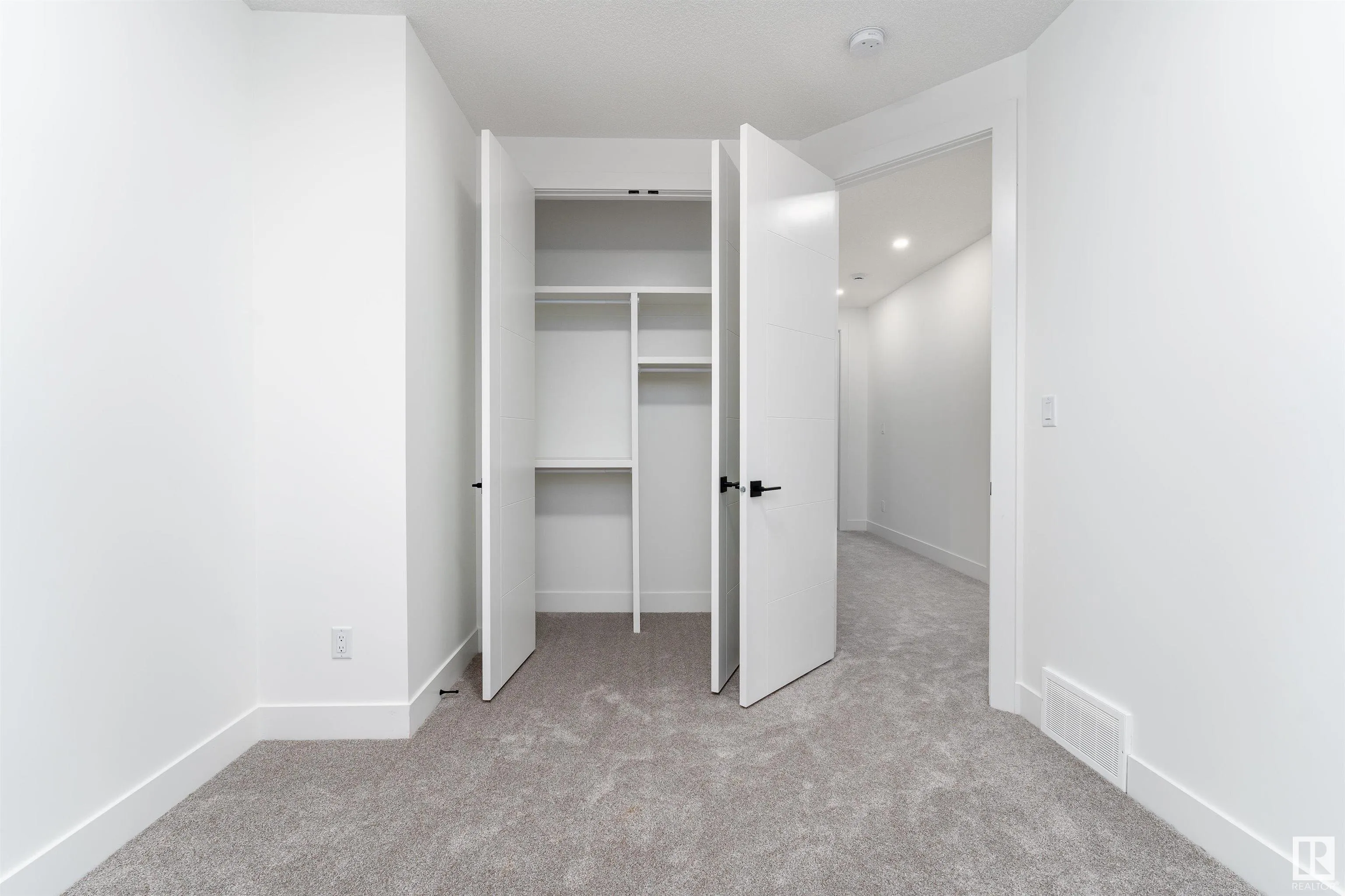3105 Magpie Way