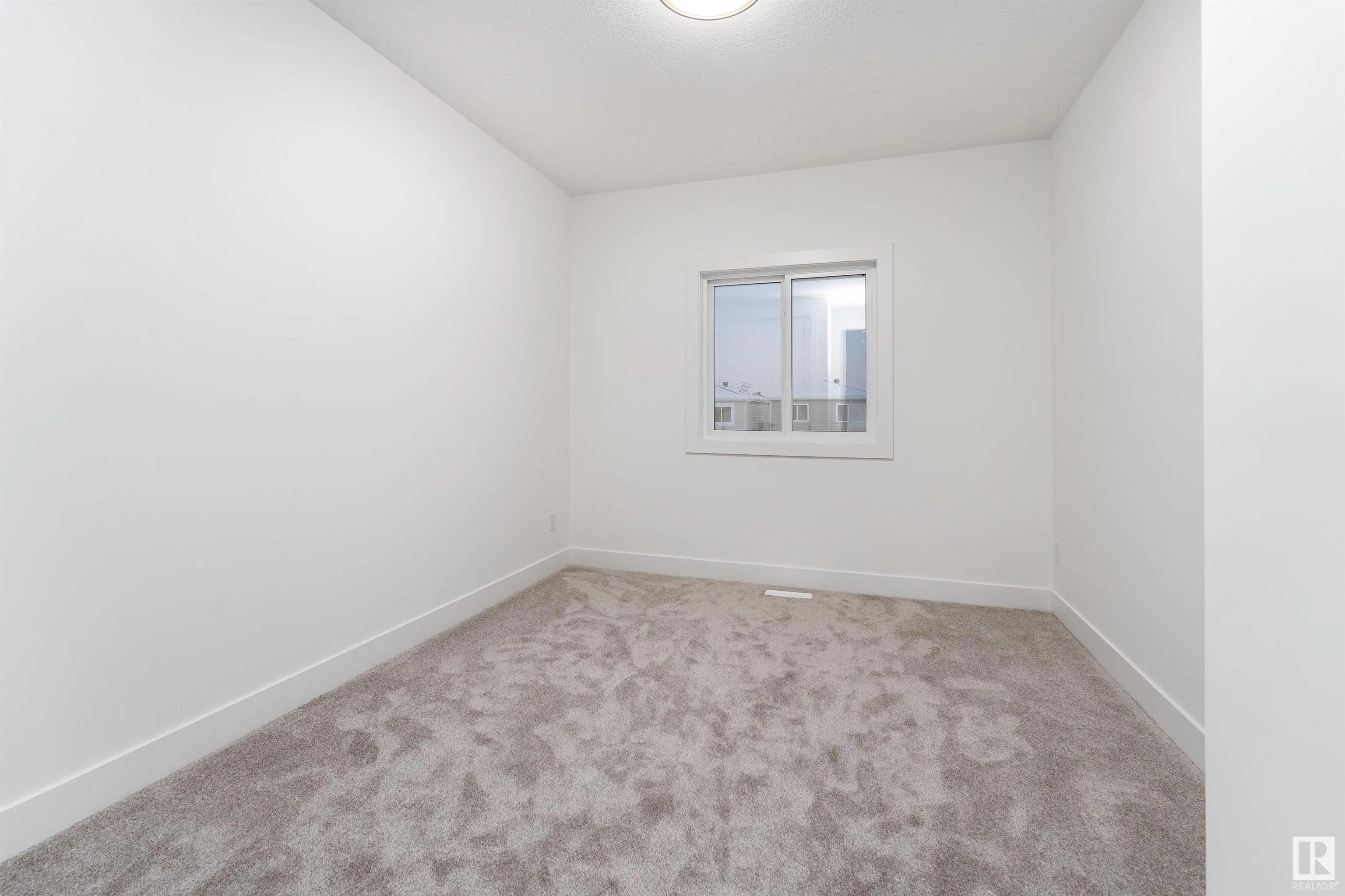 3105 Magpie Way