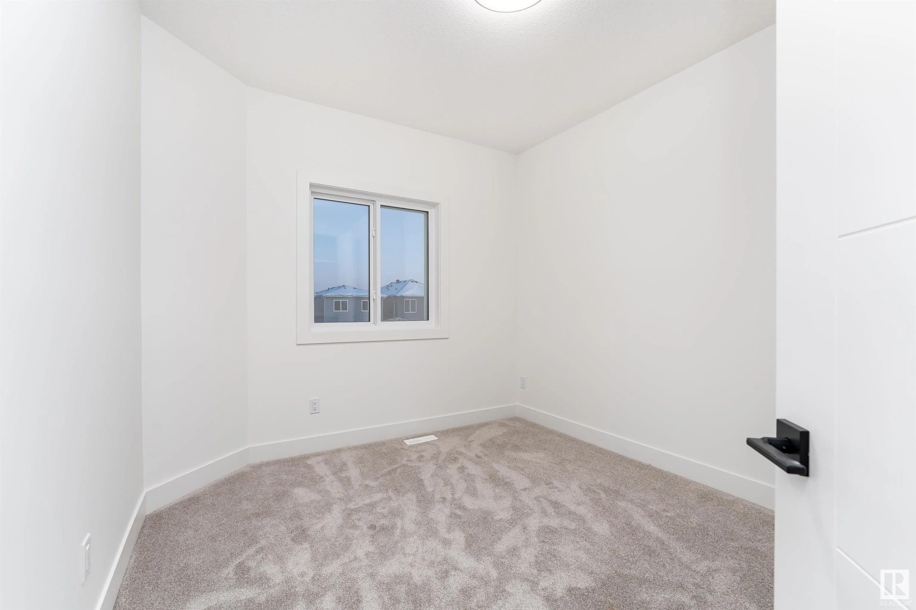 3105 Magpie Way
