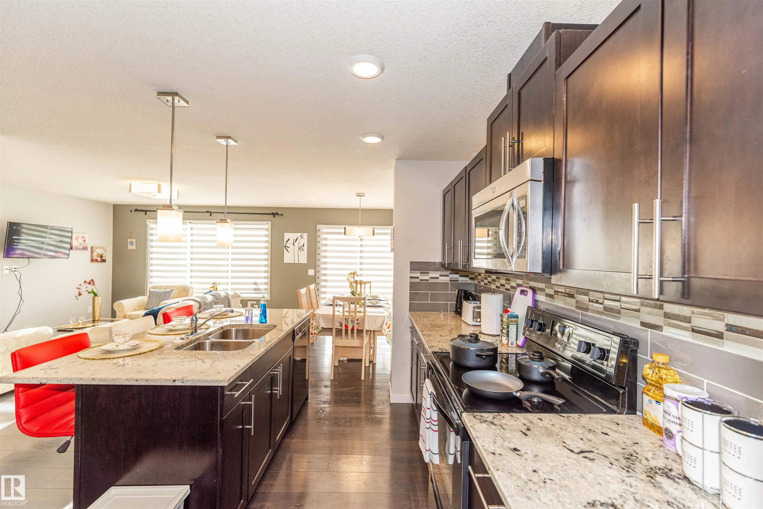 5883 ANTHONY Crescent
