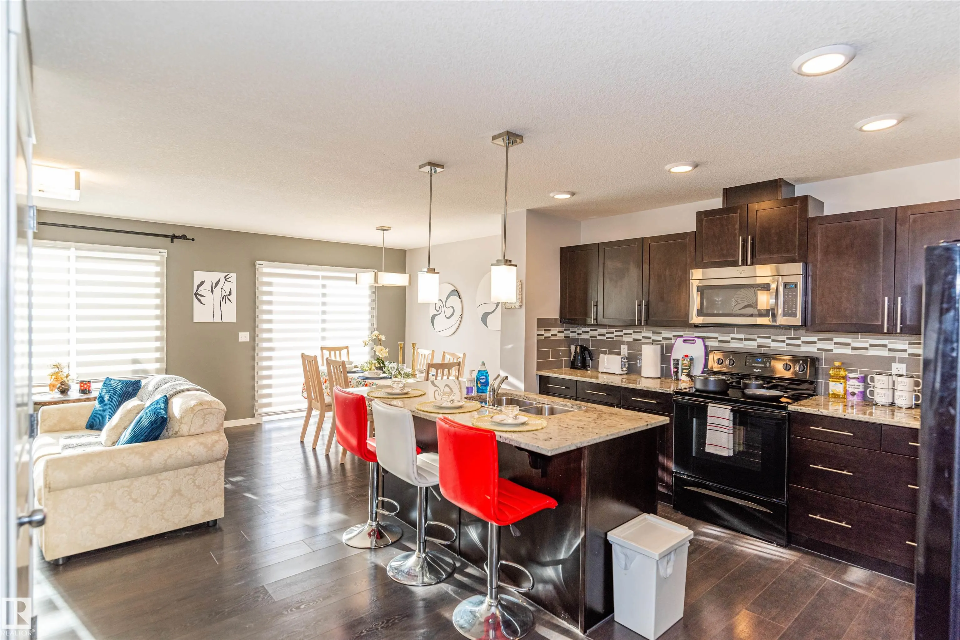 5883 ANTHONY Crescent
