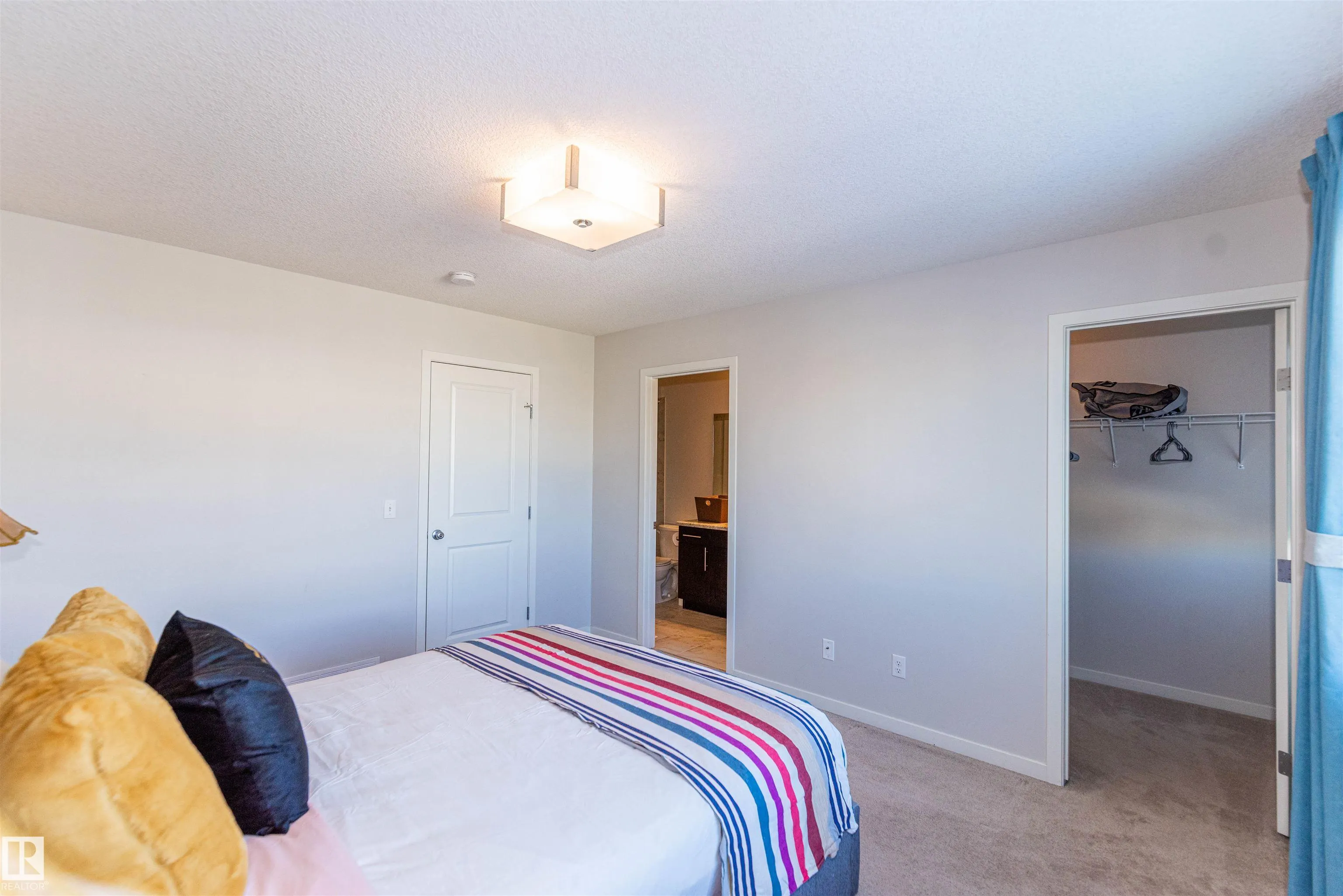 5883 ANTHONY Crescent