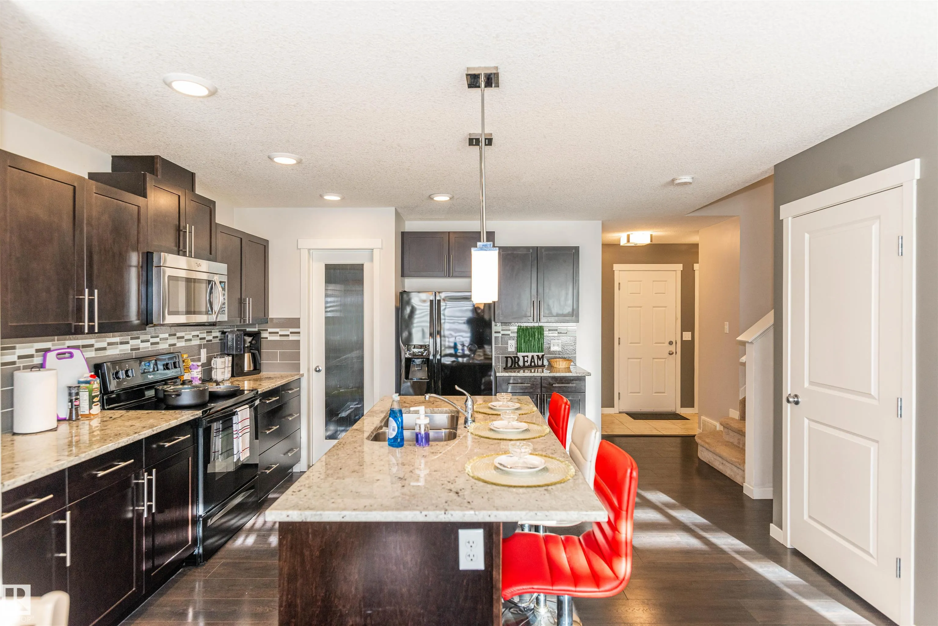5883 ANTHONY Crescent