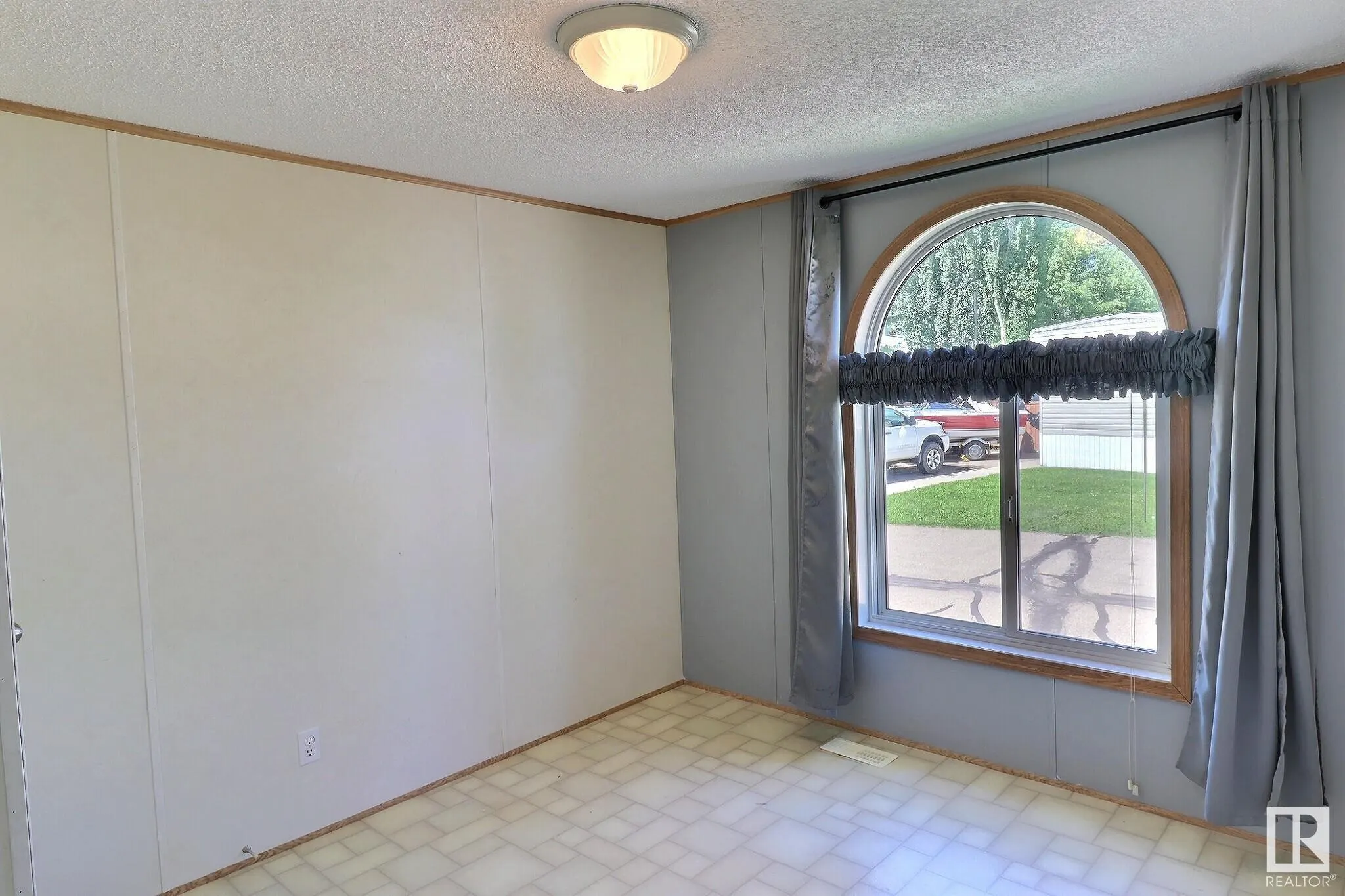 308 Evergreen Park