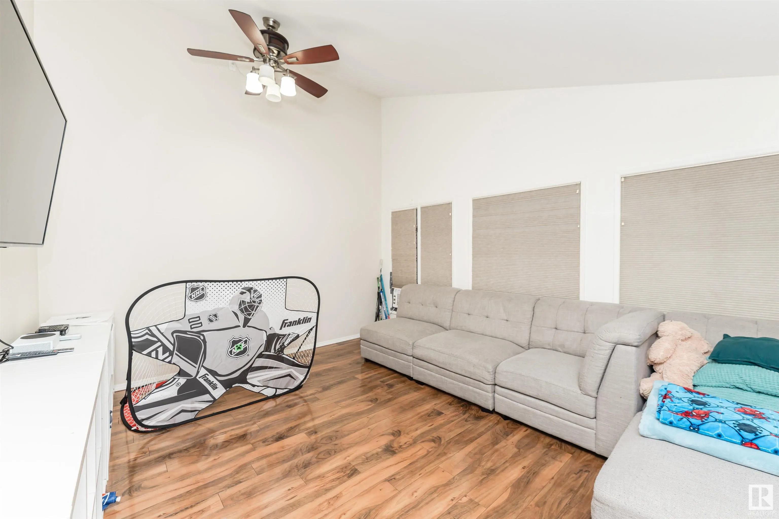 53 STURGEON Road