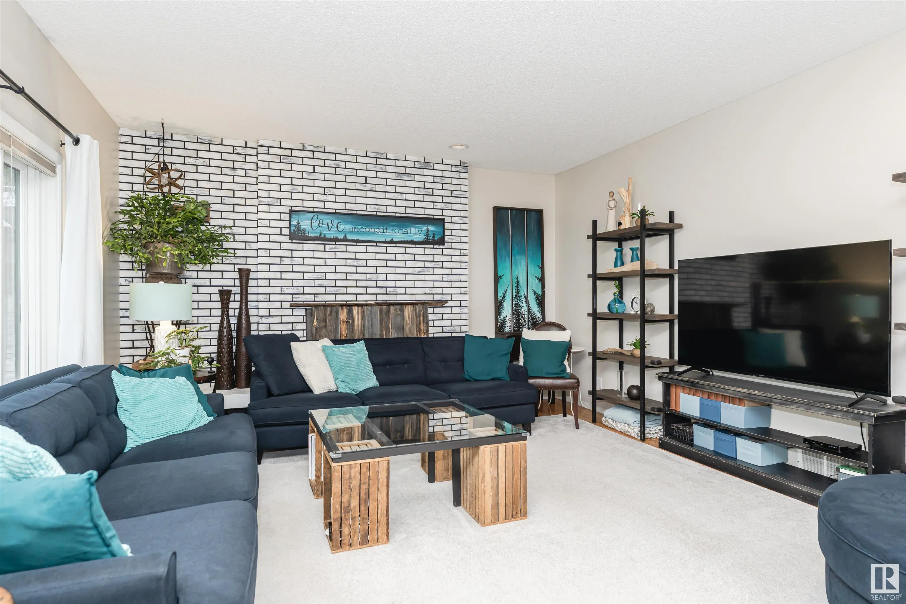53 STURGEON Road