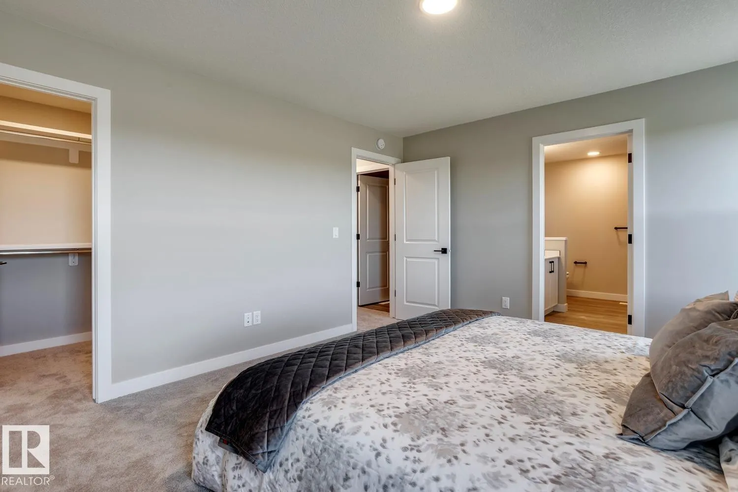 10 SERENO Lane