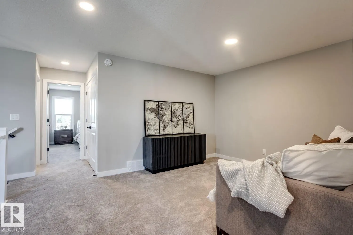 10 SERENO Lane