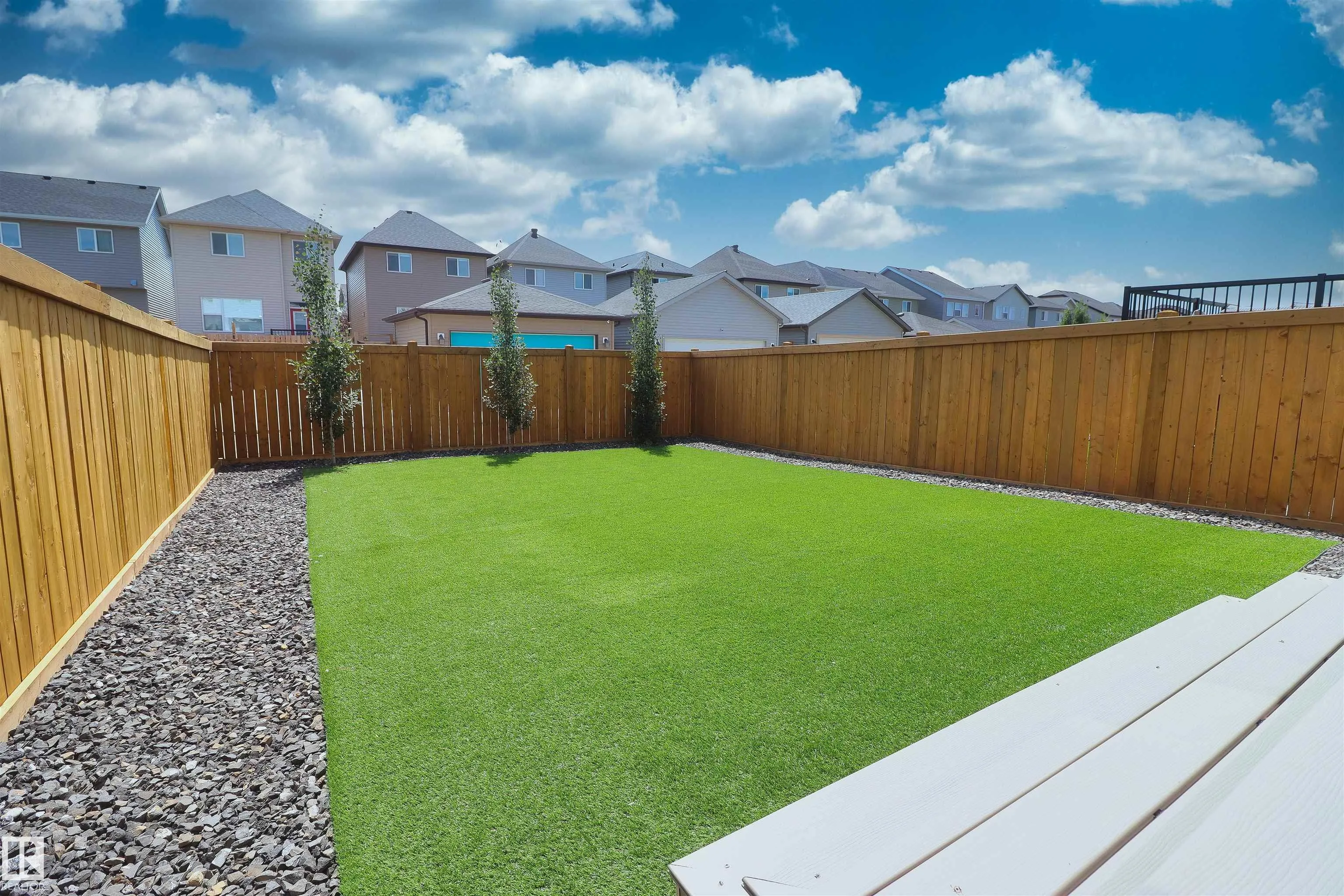 2888 Coughlan Green