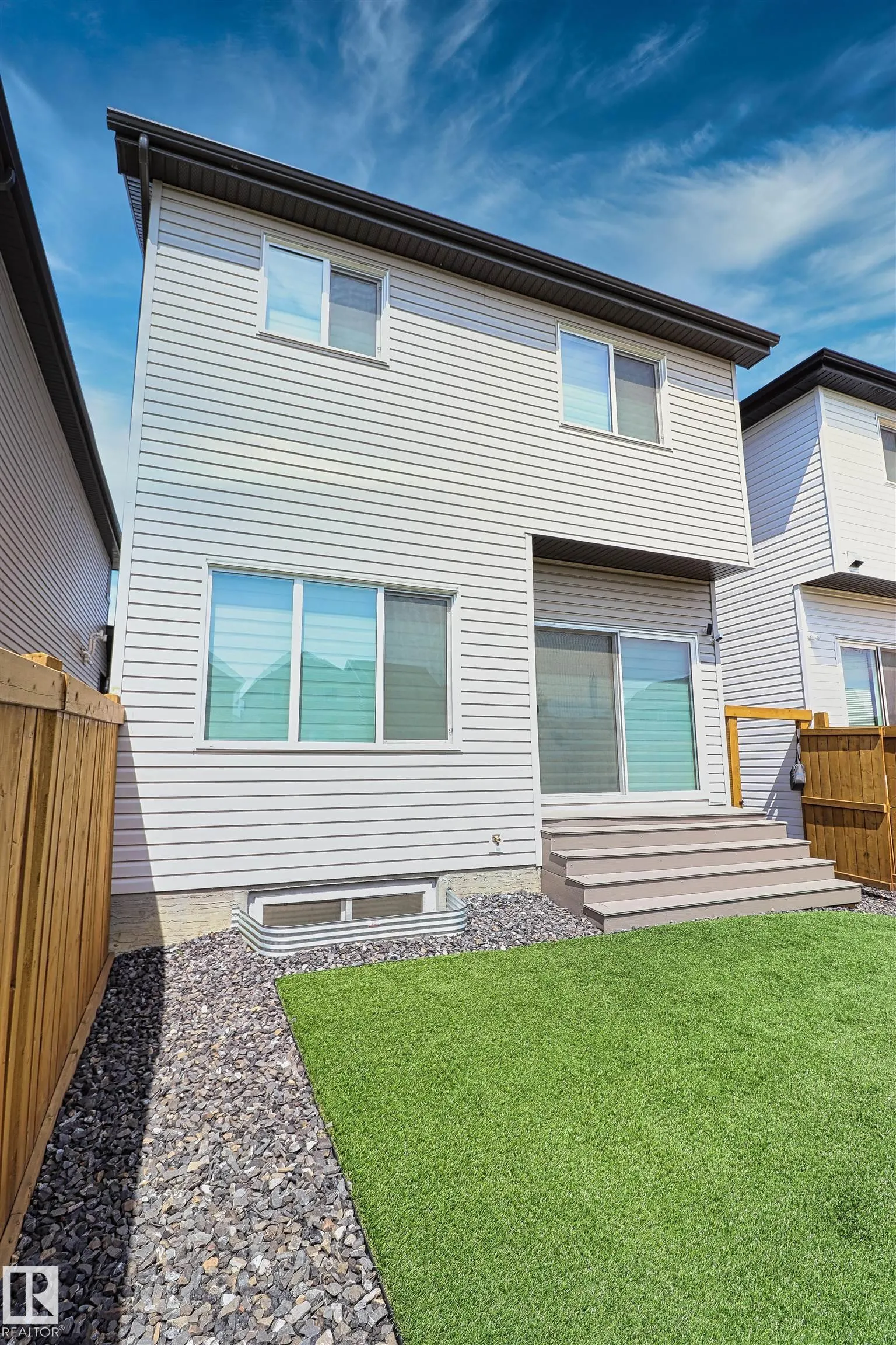 2888 Coughlan Green