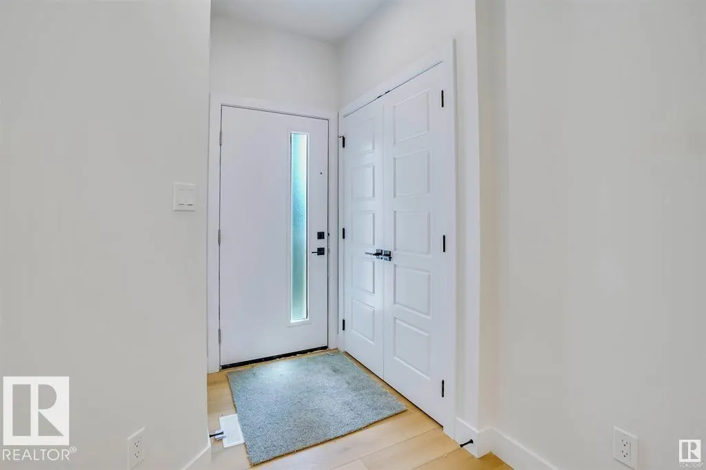 37 MEADOWBROOK Way