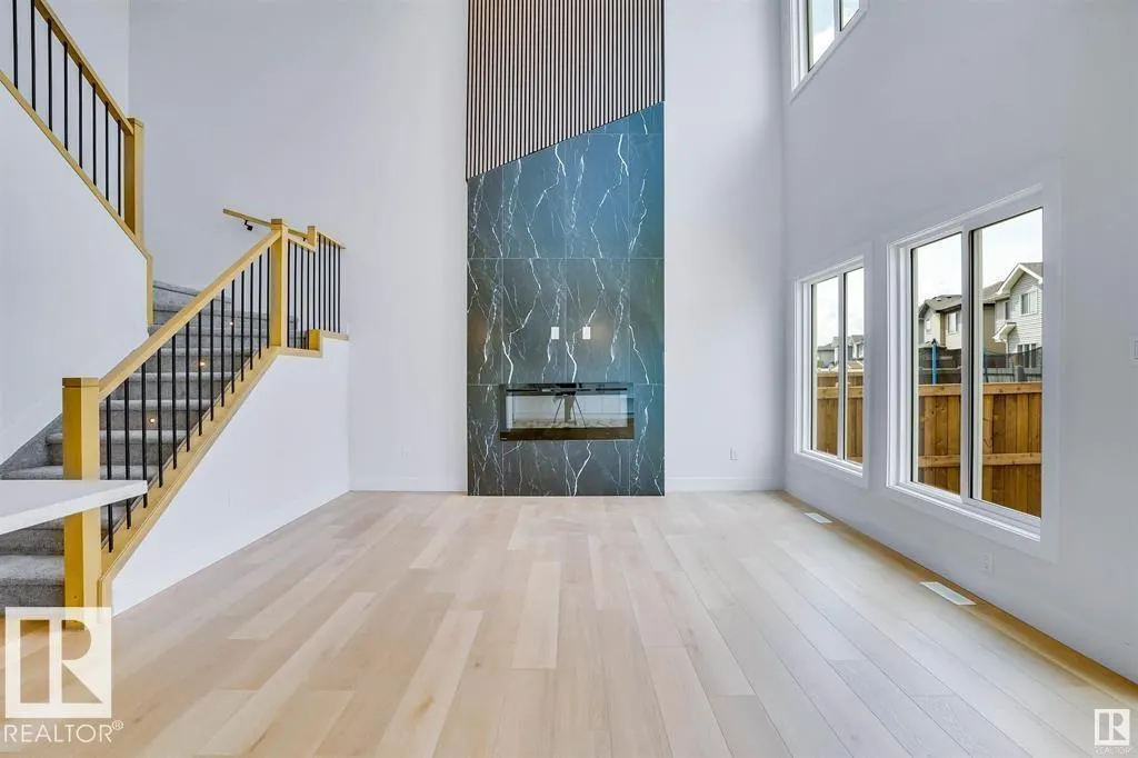 37 MEADOWBROOK Way