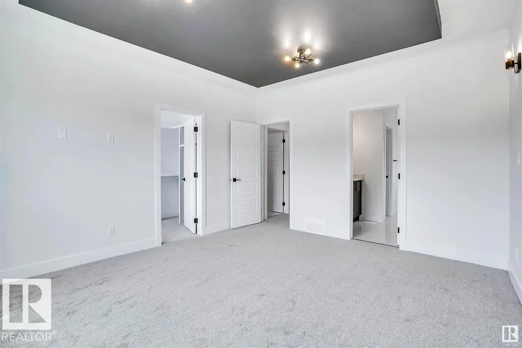 37 MEADOWBROOK Way