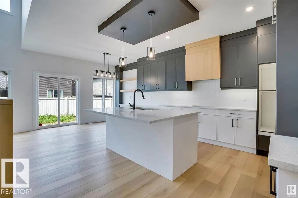 37 MEADOWBROOK Way