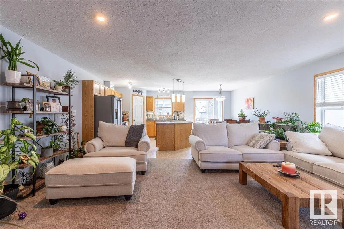 501 KANANASKIS Drive