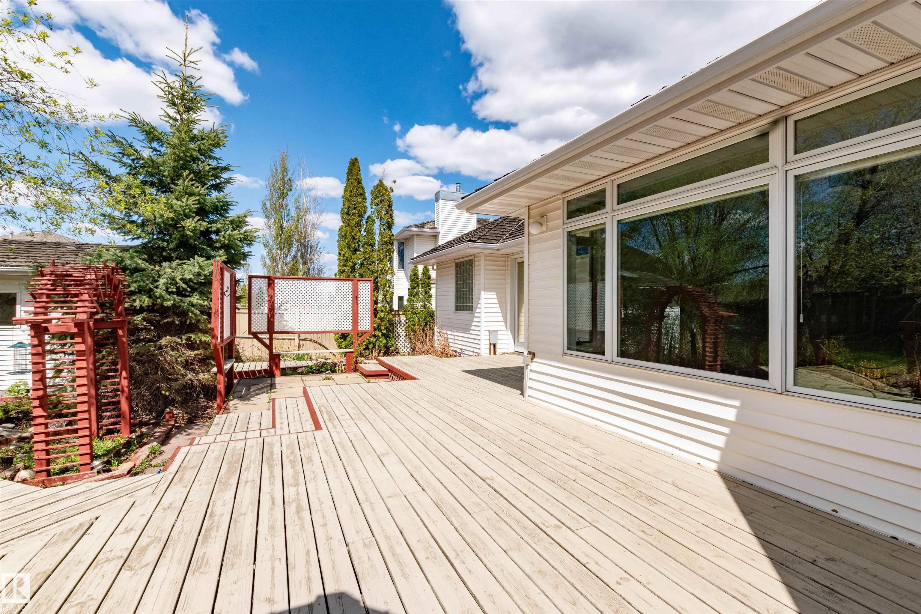 485 REGENCY Drive