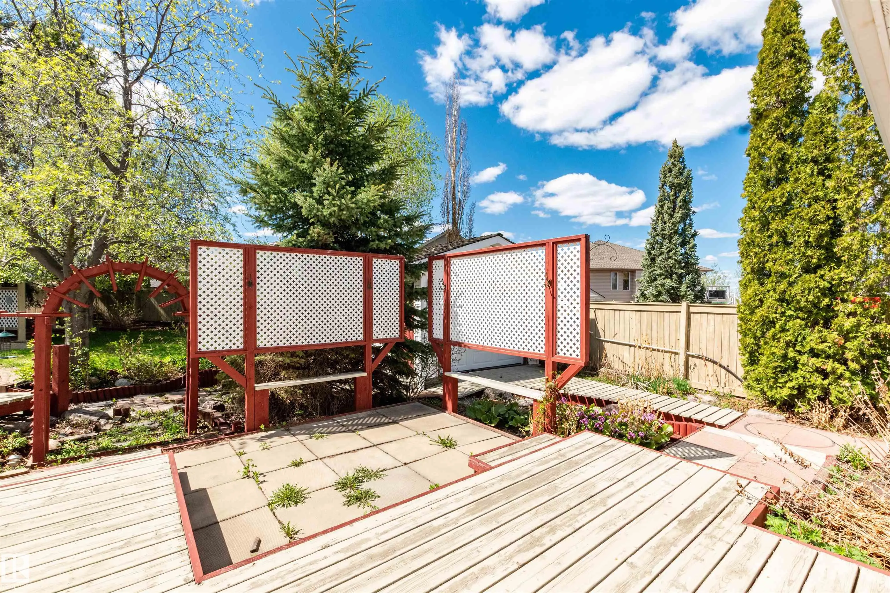 485 REGENCY Drive