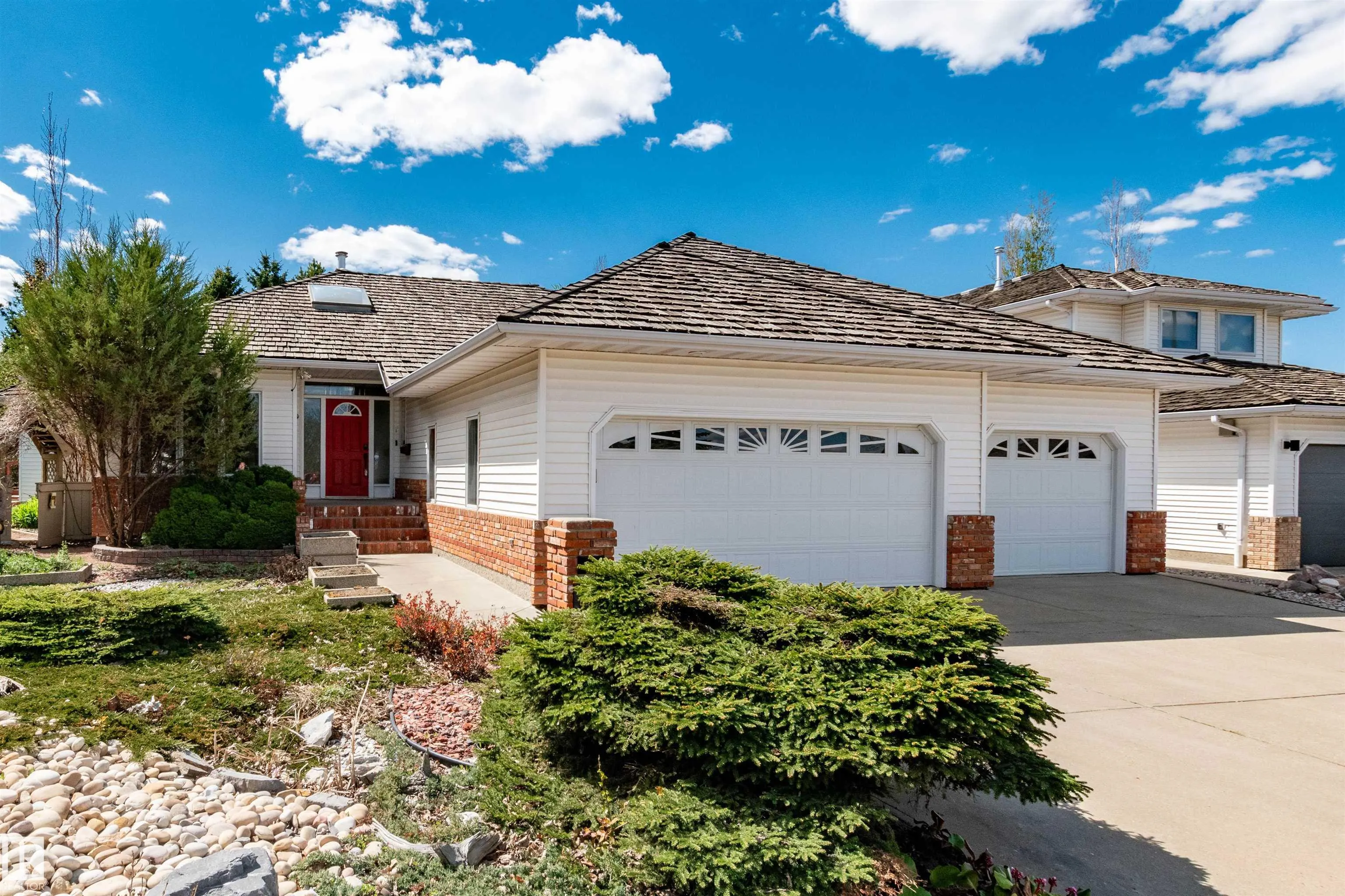 485 REGENCY Drive