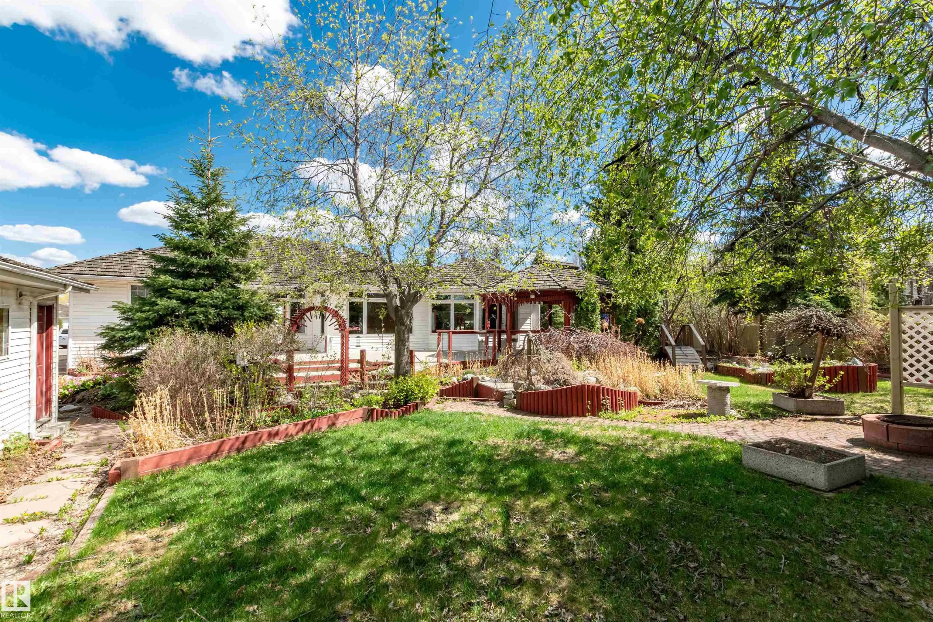 485 REGENCY Drive