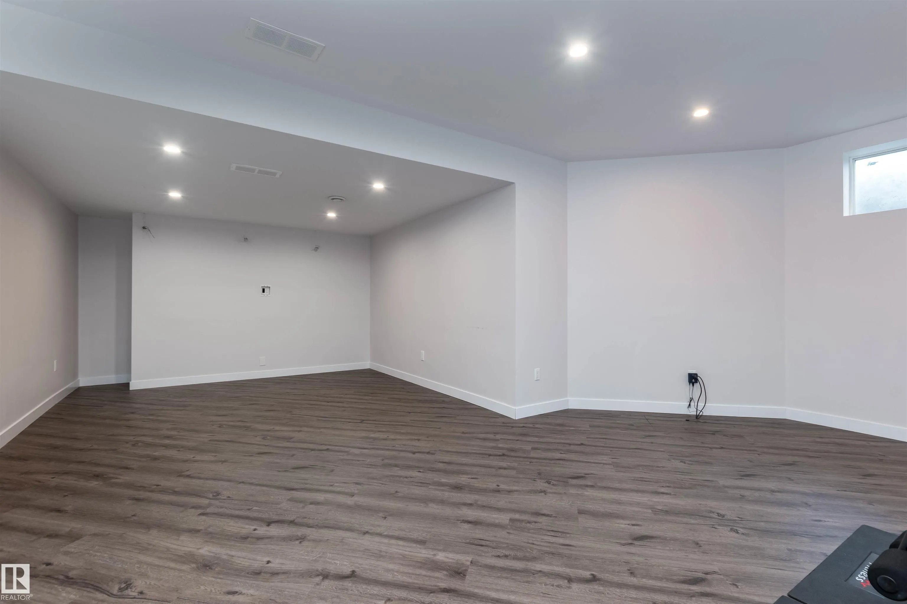 485 REGENCY Drive