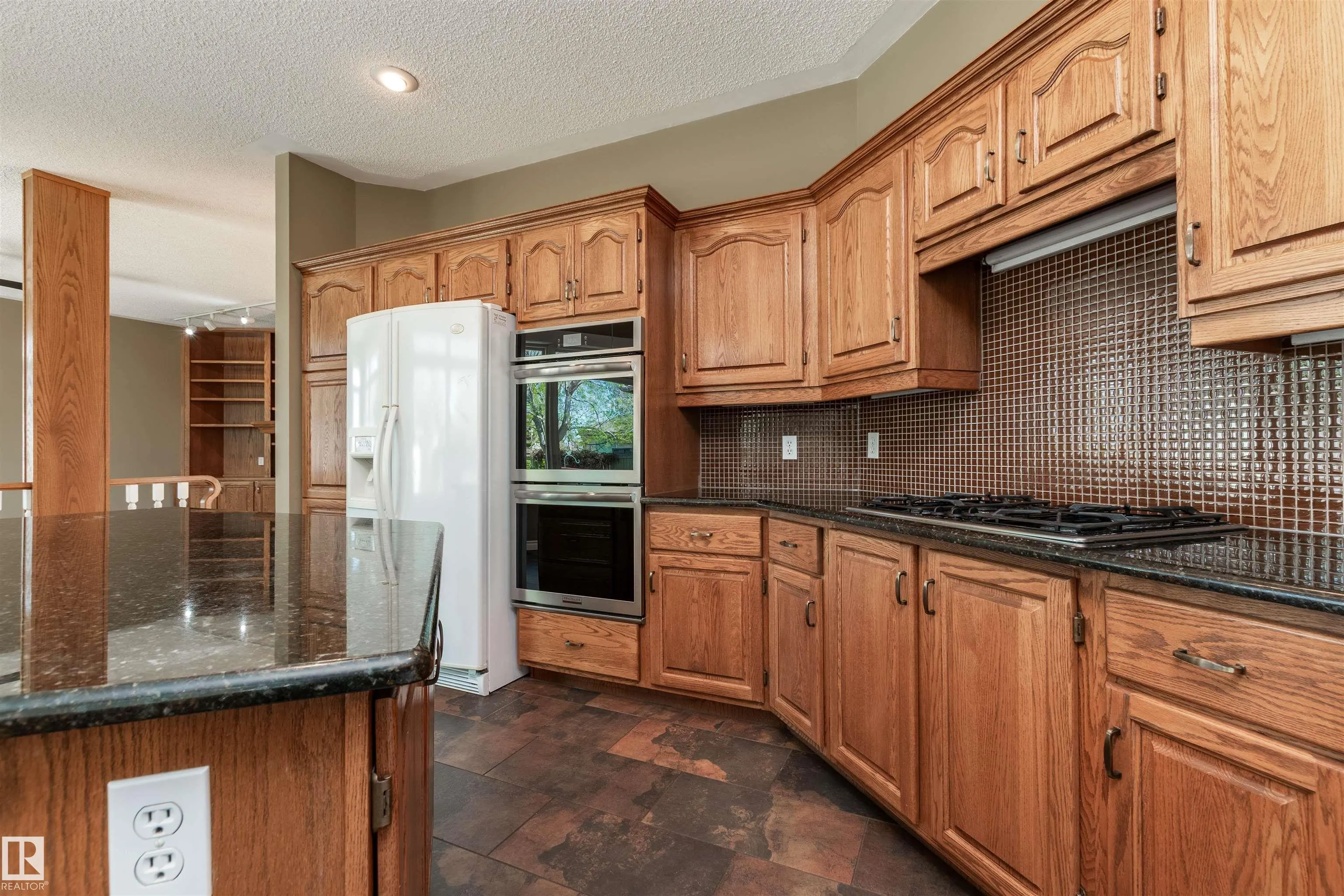 485 REGENCY Drive