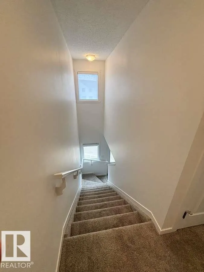 1025 Secord Promenade