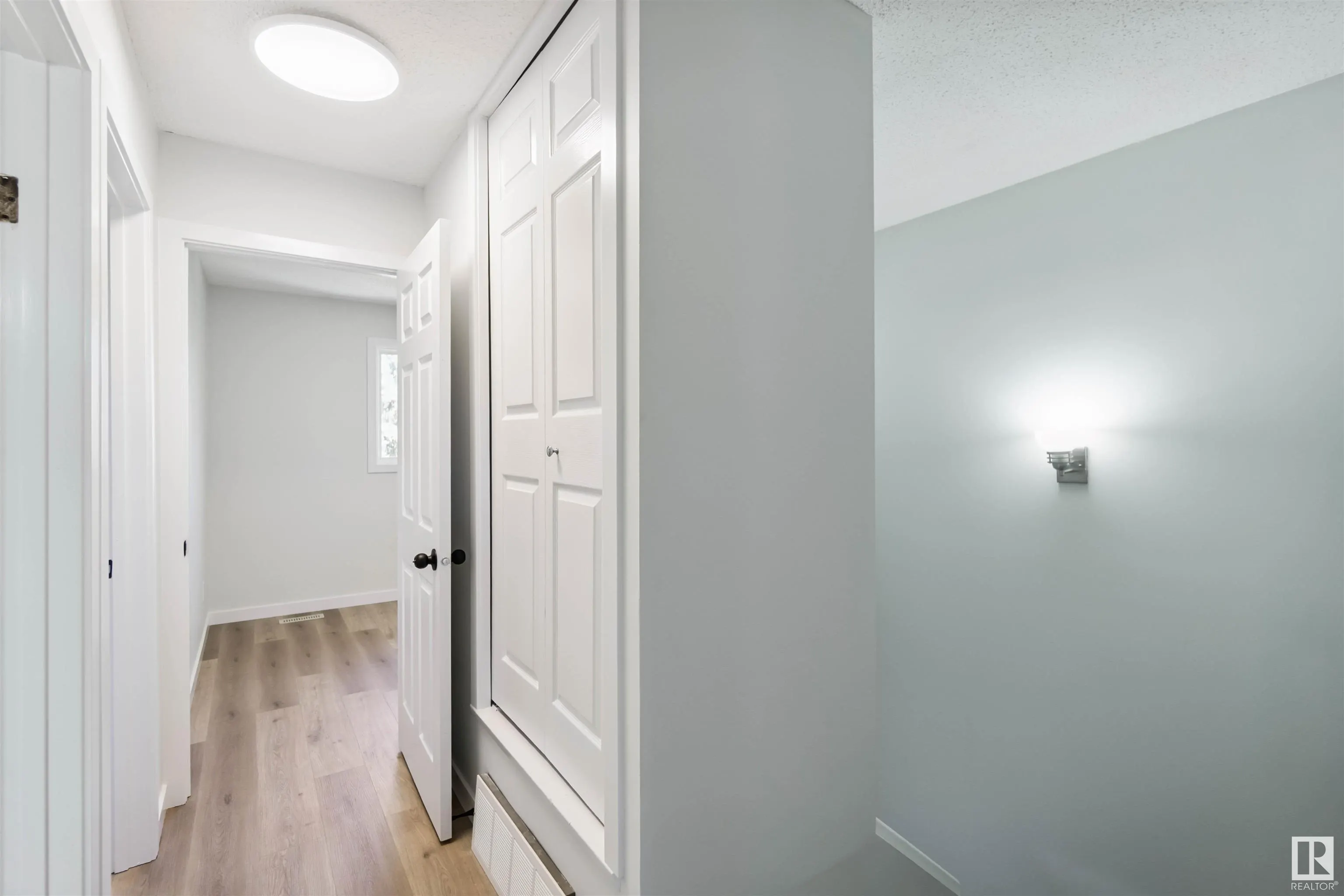 1096 MILLBOURNE