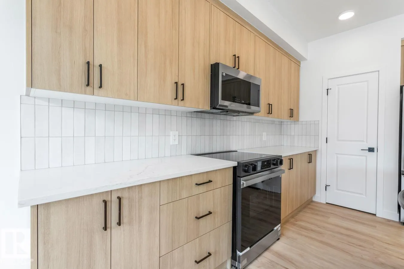 112 Catria Point(e)