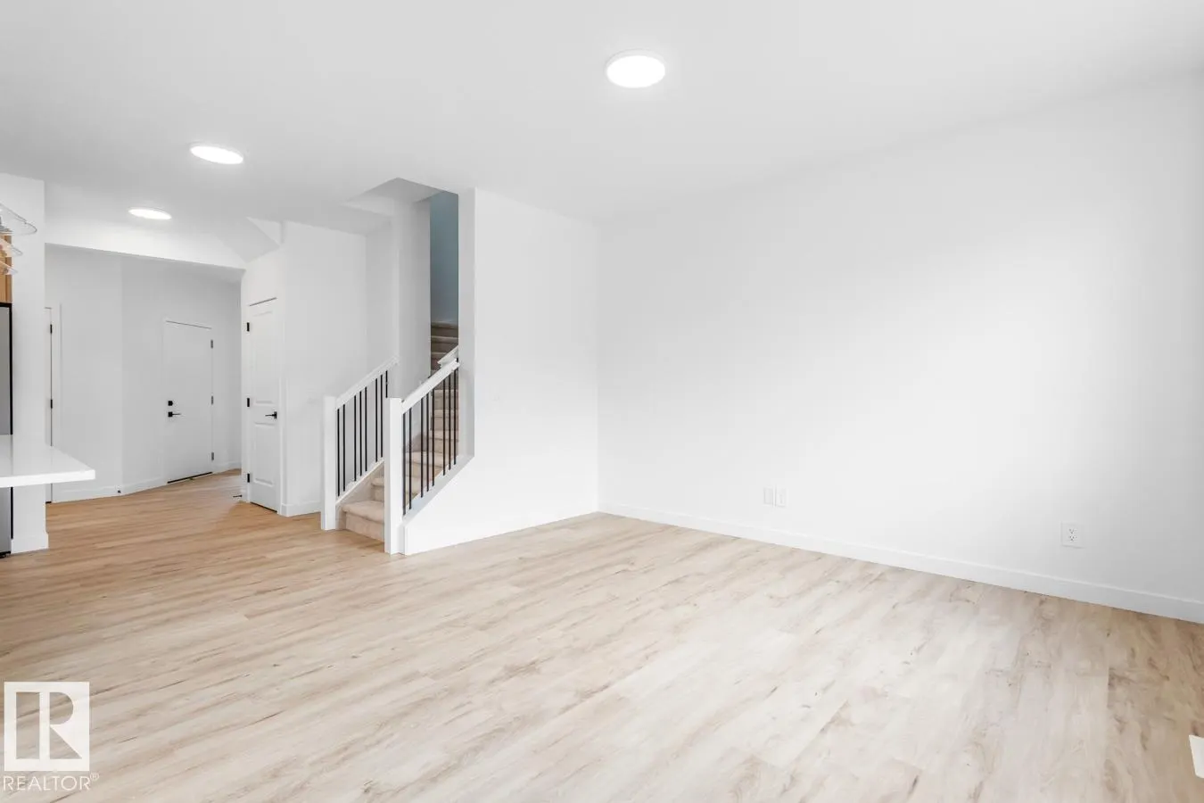 112 Catria Point(e)