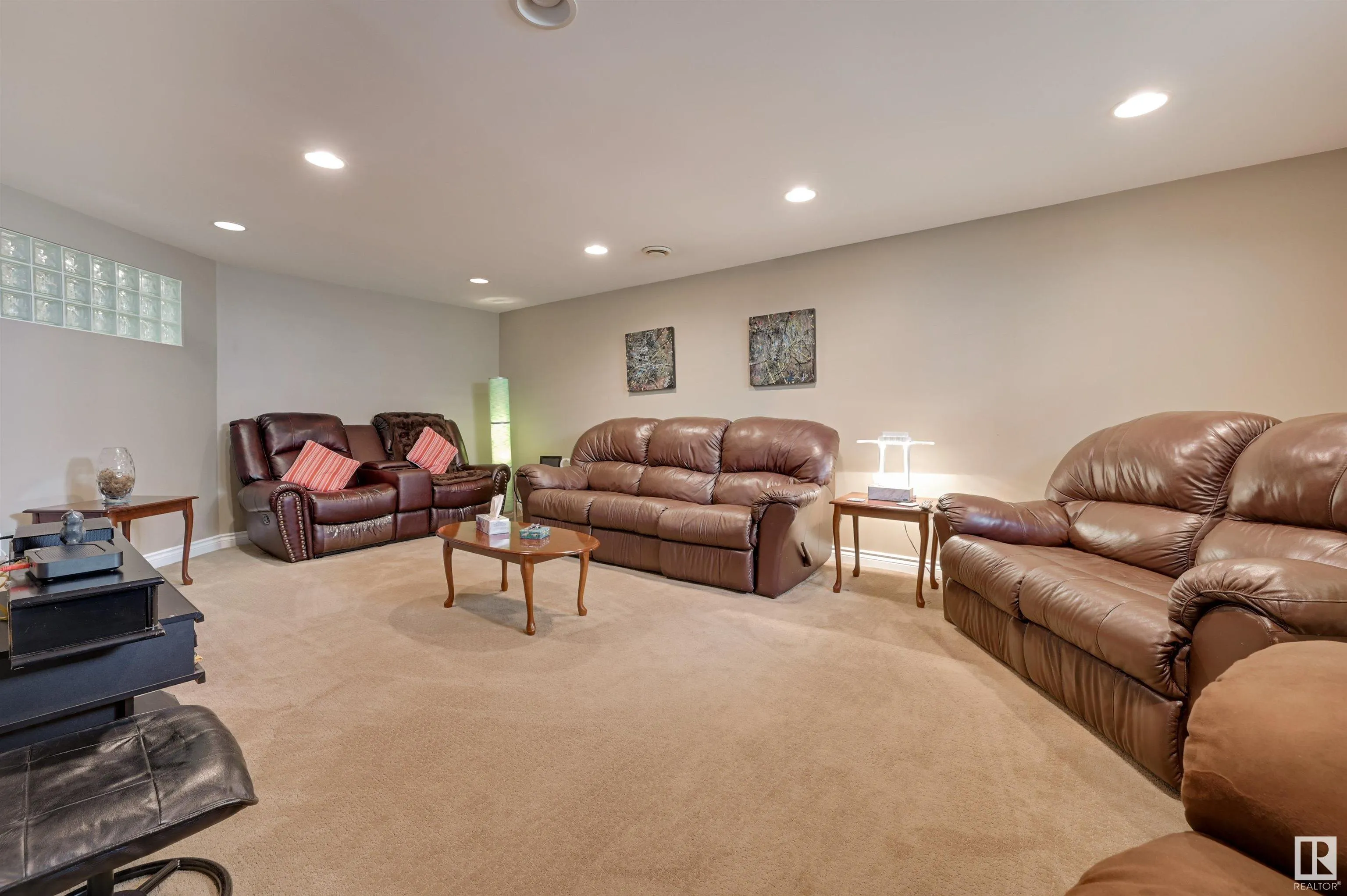 14023 104 Avenue